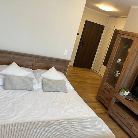 Apartament Garbary 234 Parking Free Poznan Exterior photo